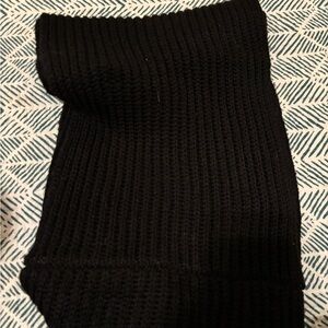 Elegant Black Knit Scarf